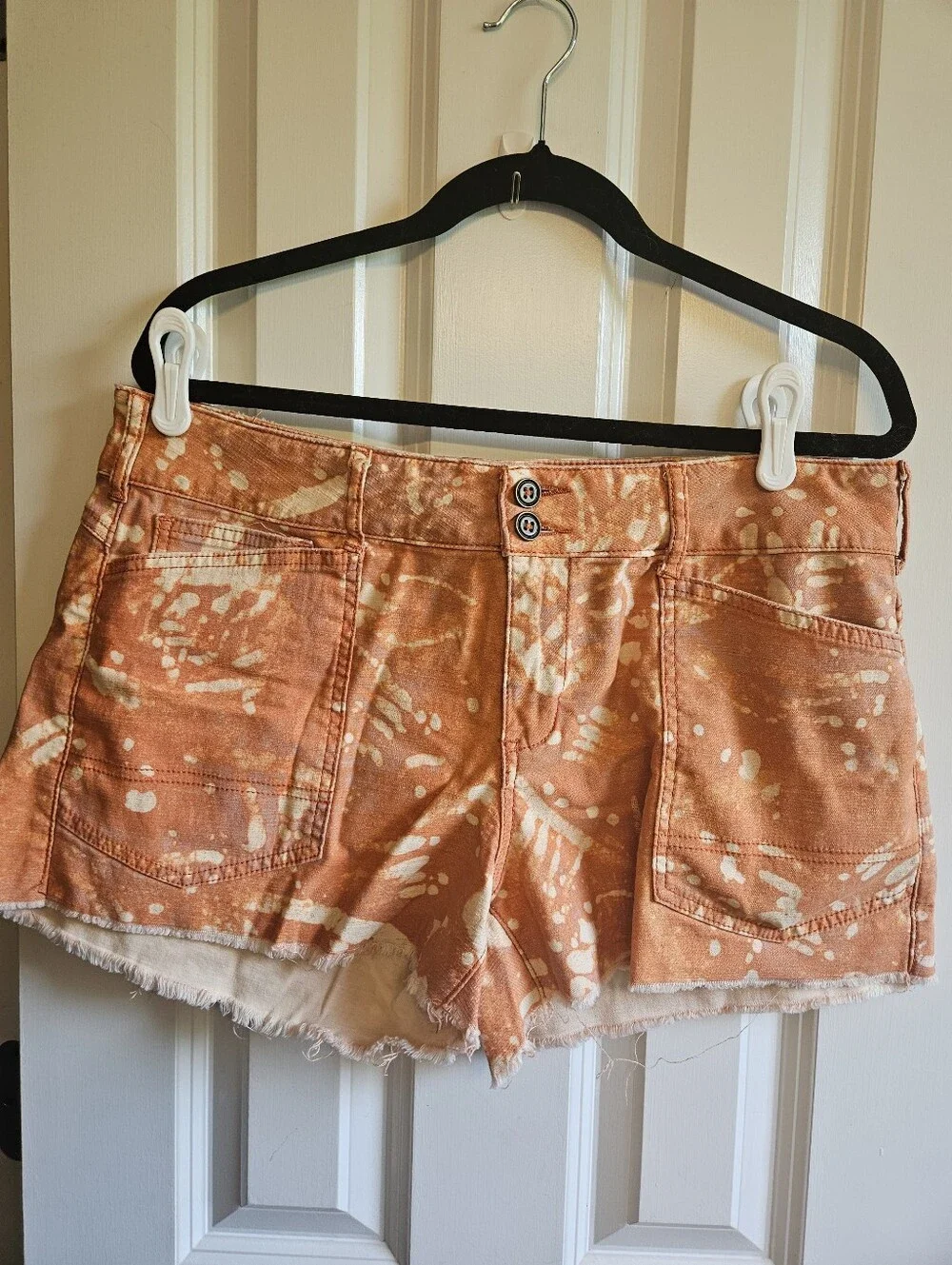Anthropologie Pilcro Wanderer Shorts - Picture 4 of 4